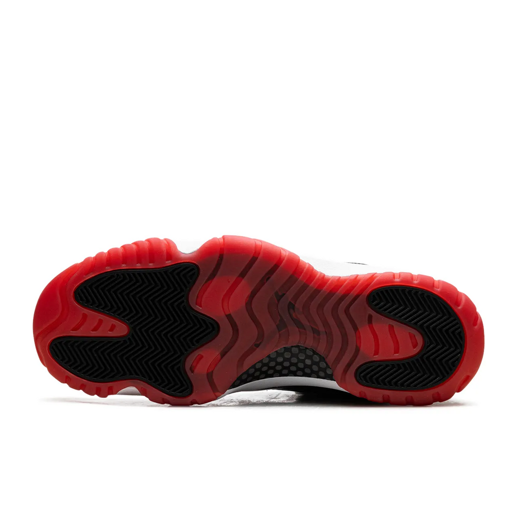 Jordan 11 Retro Low Bred