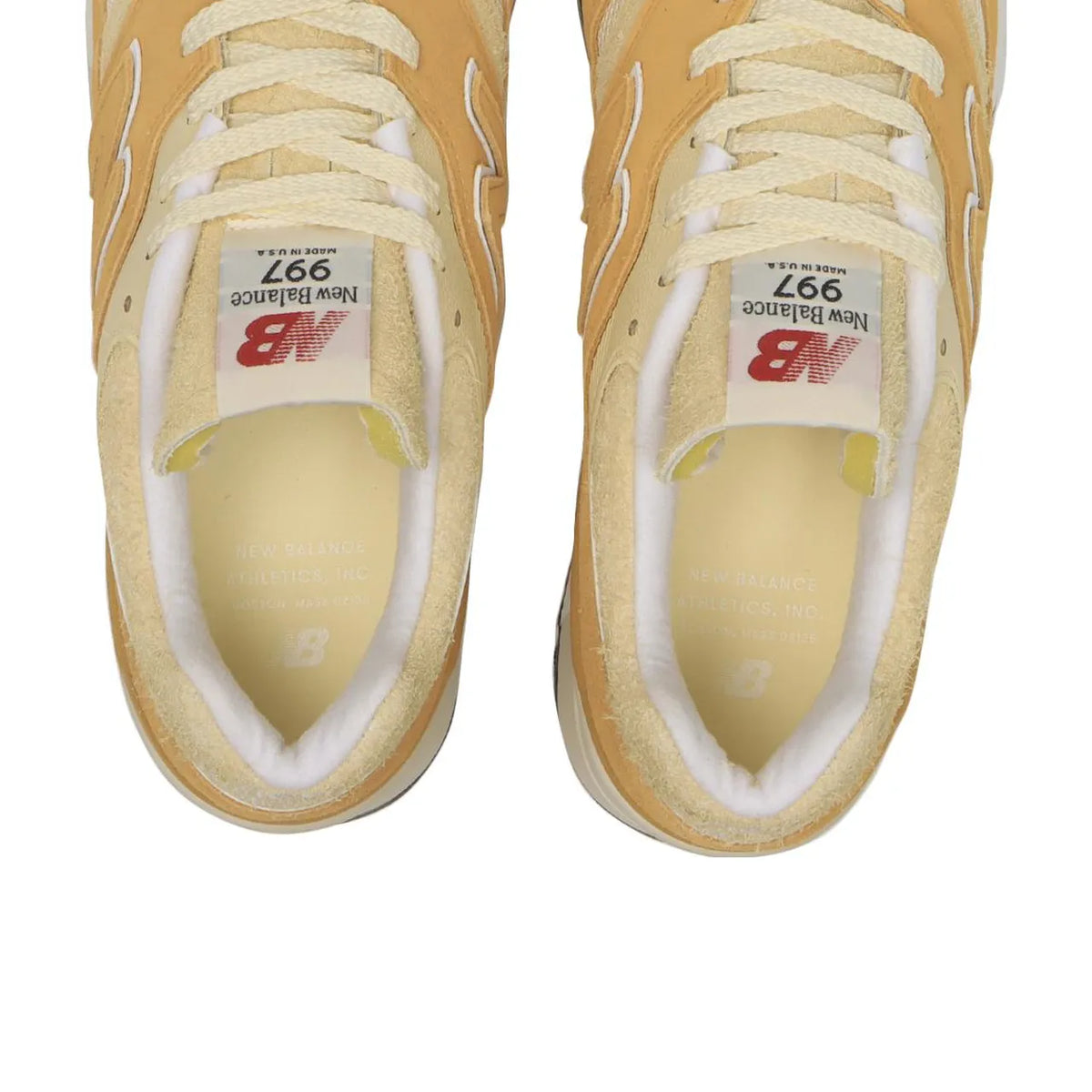 New Balance 997 MiUSA Dried Apricot Calcium