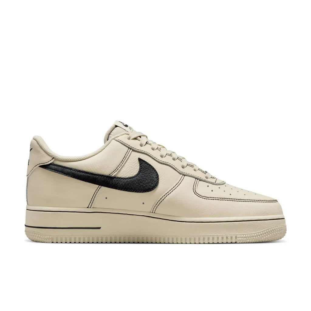 Nike Air Force 1 Low '07 LV8 Light Khaki Black
