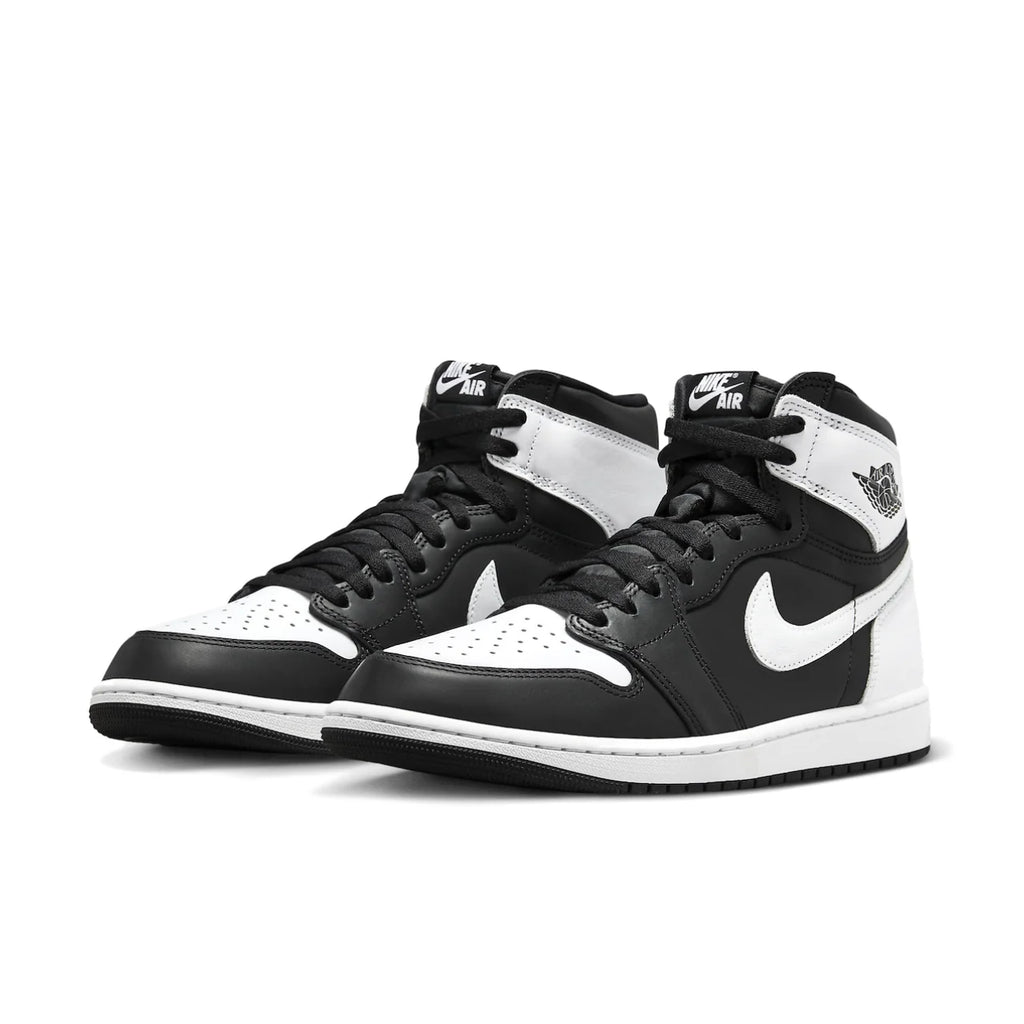 Jordan 1 Retro High OG Black White