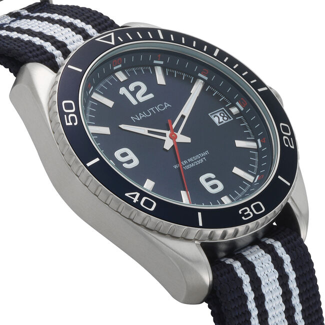 NAUTICA