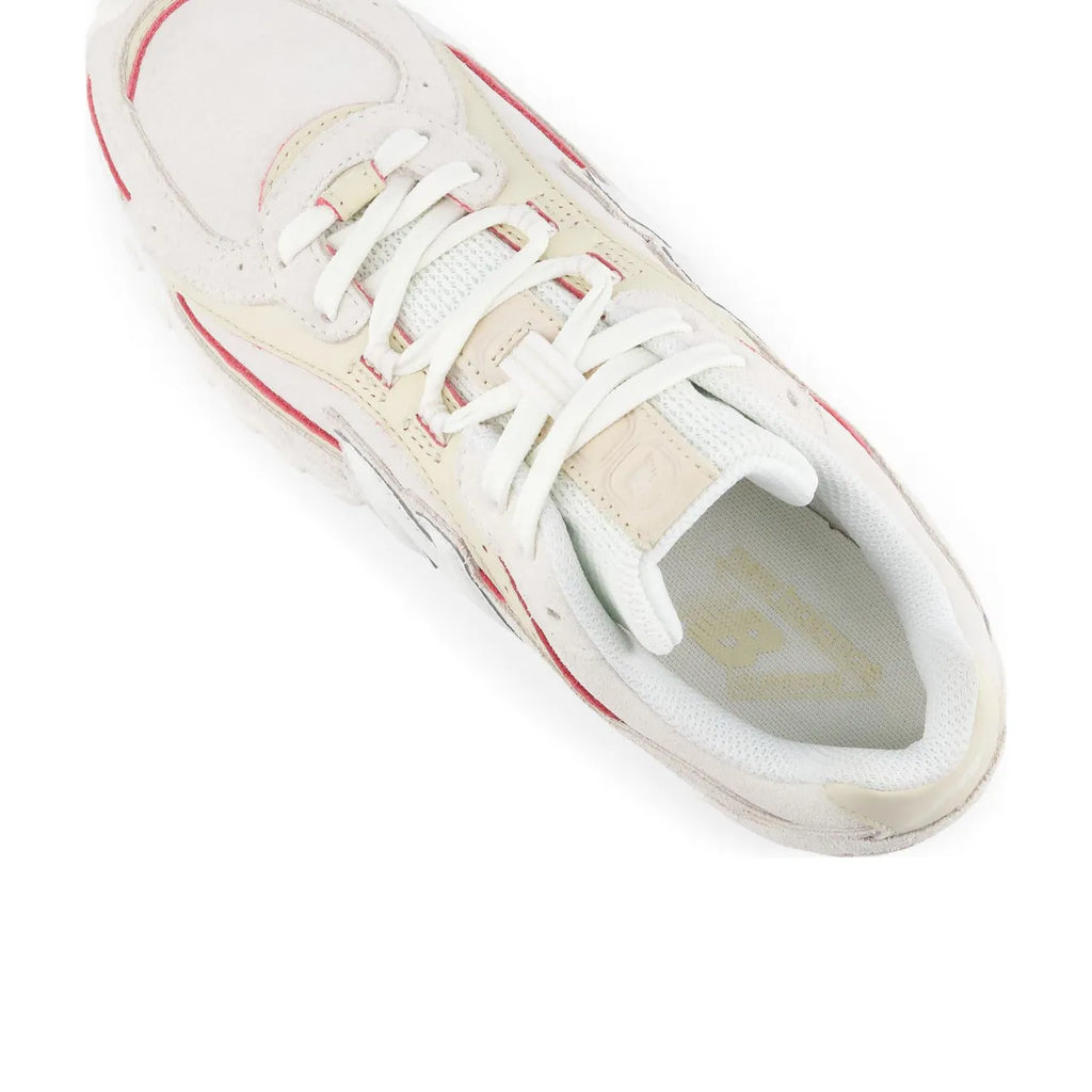 New Balance 204L Sea Salt Bone Pink Eraser