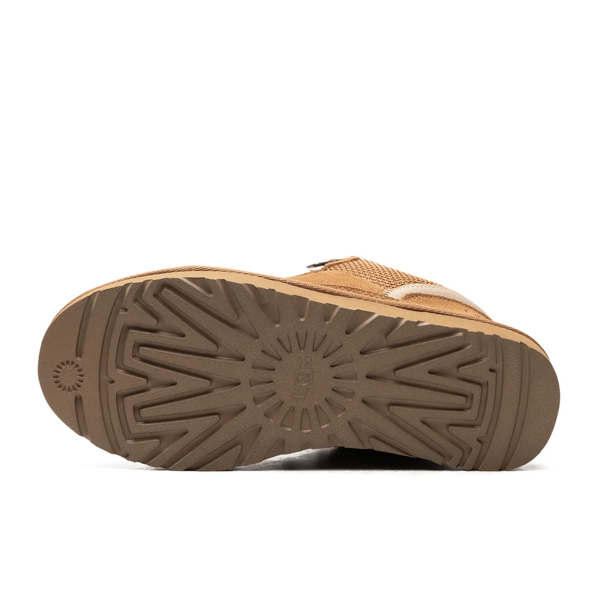 UGG Lowmel Chestnut