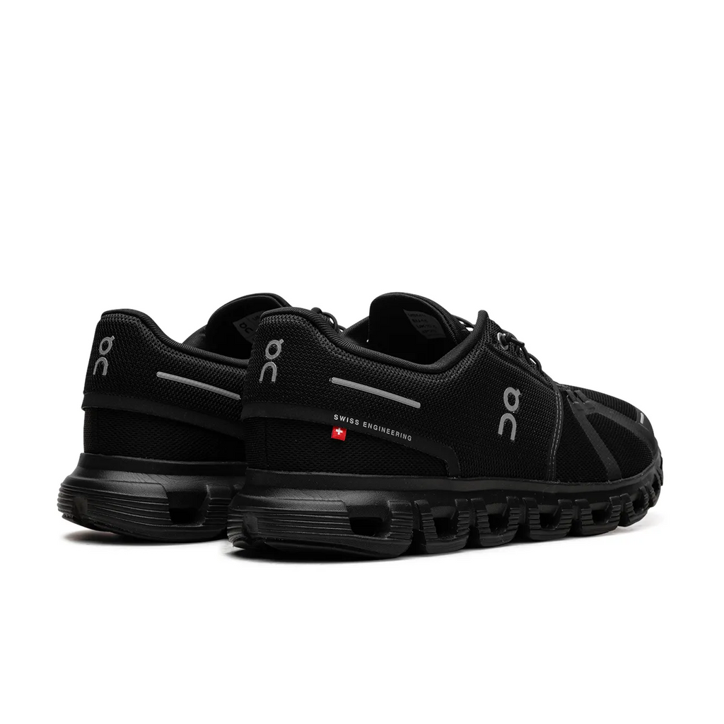 On Running Cloud 6 All Black