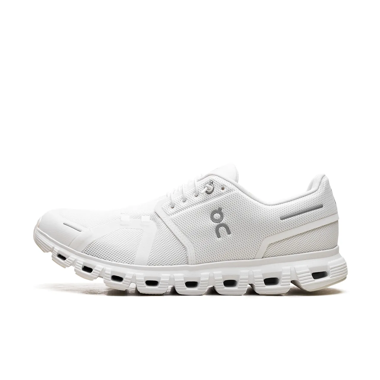 On Running Cloud 6 All White
